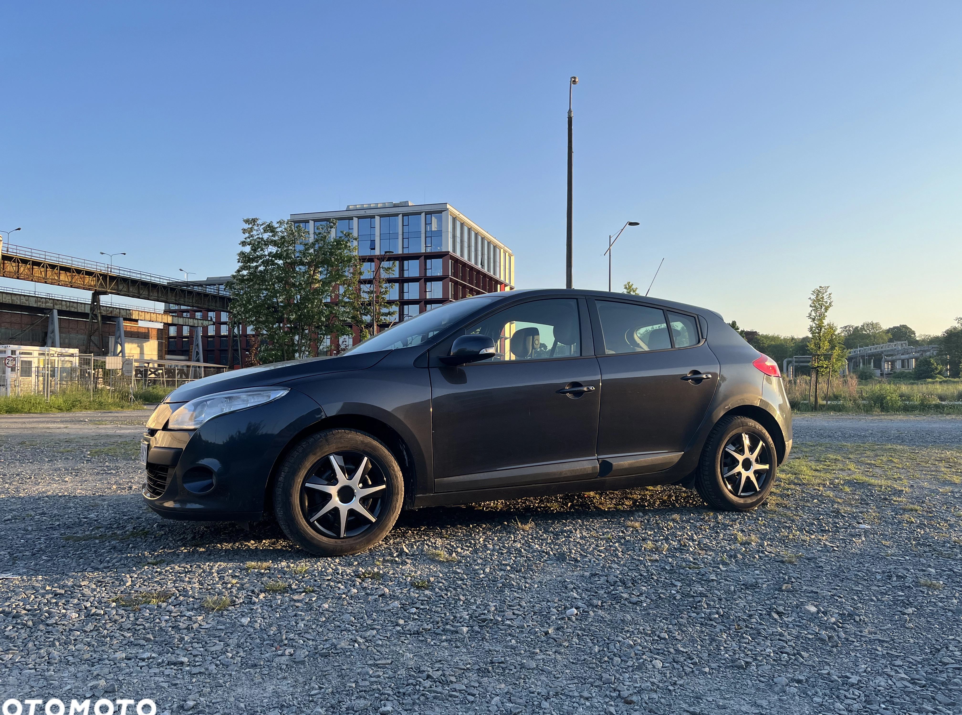 Renault Megane cena 15500 przebieg: 208075, rok produkcji 2009 z Gdańsk małe 704